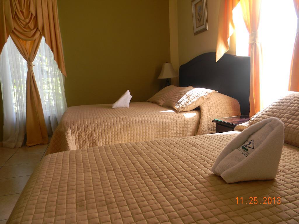 Отель Comayagua Golf Club Номер фото